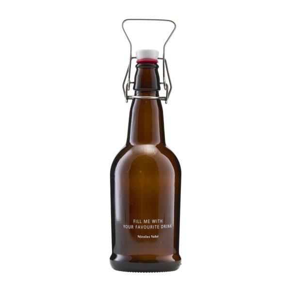 homemade lemonade or cold water""Tijdloos en retro design""Color: Brown glass""Flaske m. patentlukning